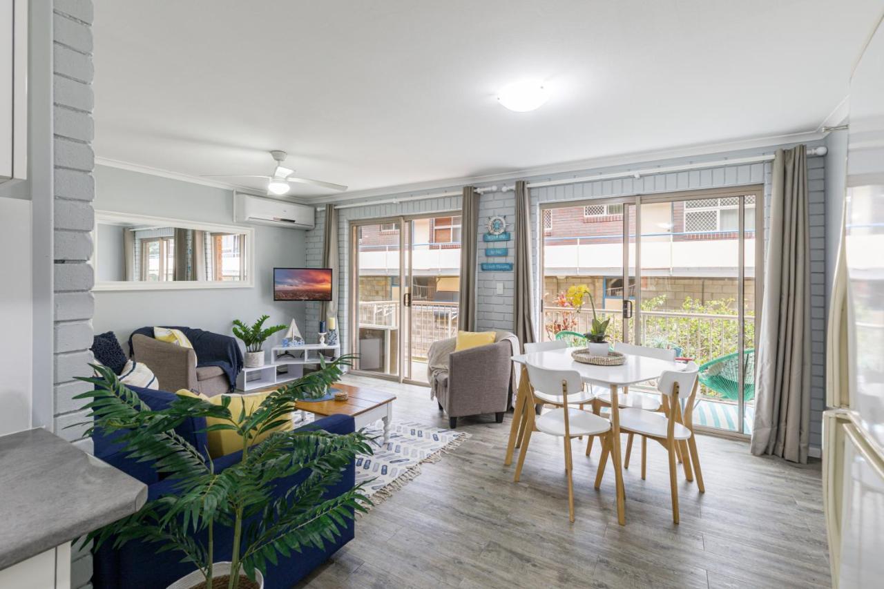 Family, Romance, Fun On Kings Beach Caloundra Exterior foto